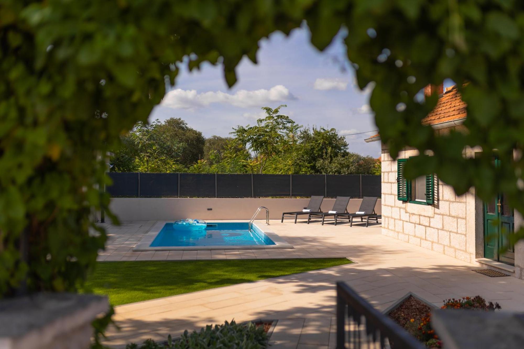 Experience Village Life - Jokini Dvori With Private Pool Pakovo Selo Exteriér fotografie